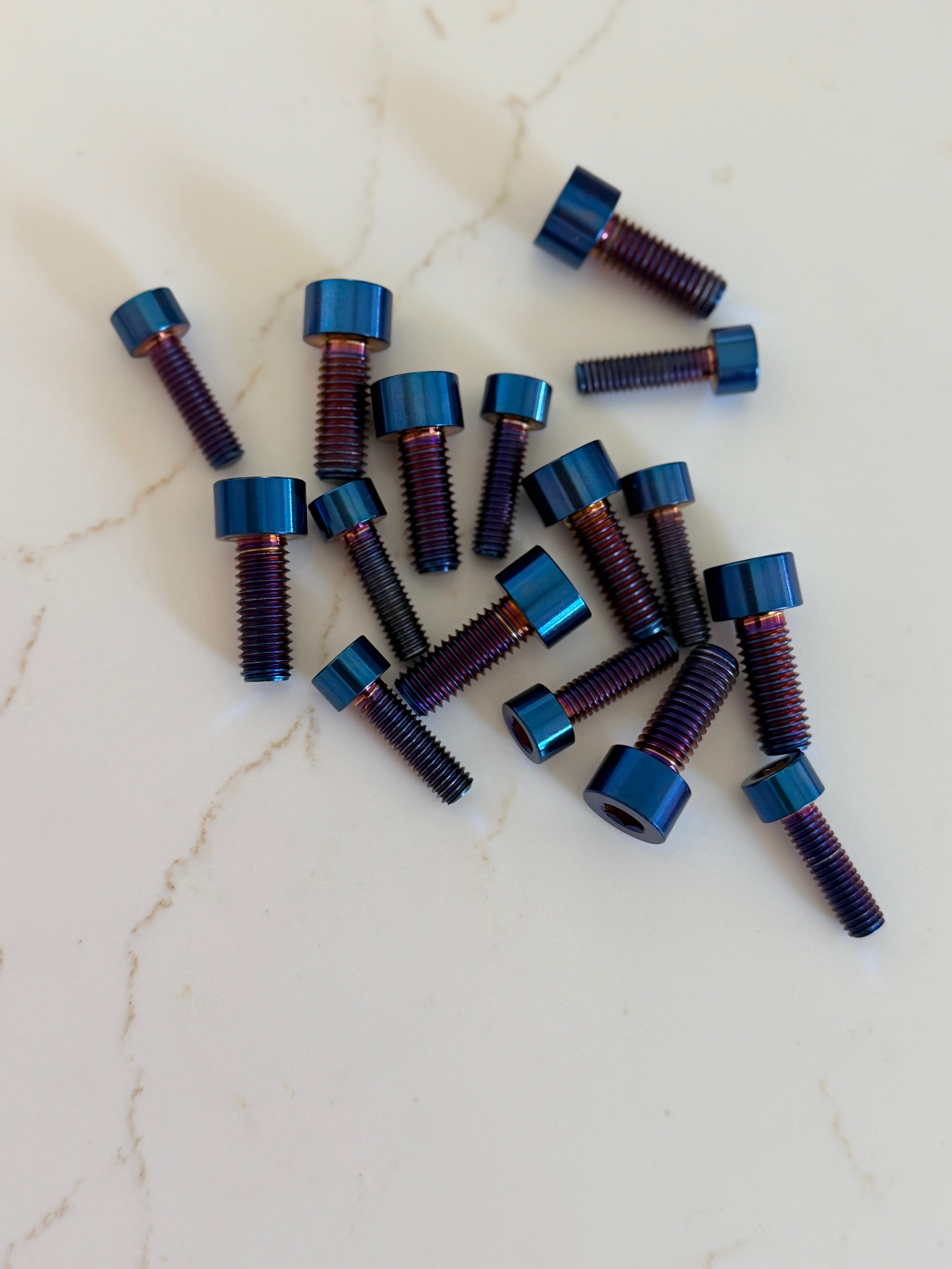 Ultra Bee Peg Mount Titanium Bolts